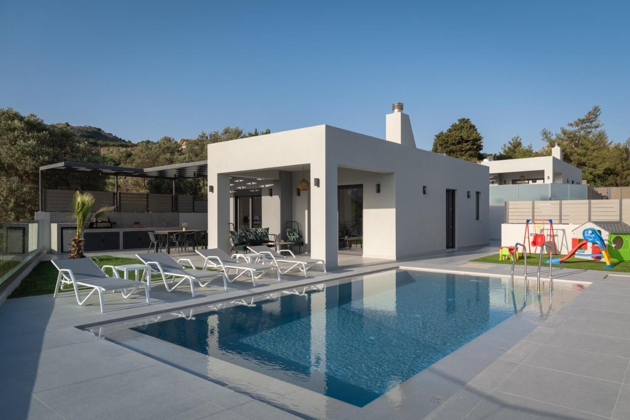 Eolides Villas , Quite Idyll Of Rural Bliss,By Thinkvilla Lambiní Exterior photo