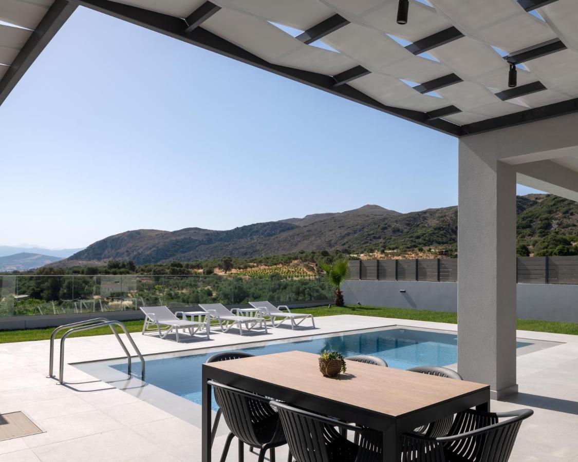Eolides Villas , Quite Idyll Of Rural Bliss,By Thinkvilla Lambiní Exterior photo